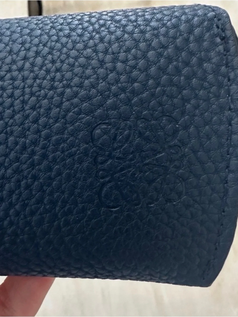 Loewe Black Angular Cat-Eye Sunglasses with Gold Logo - Picture 6 of 6